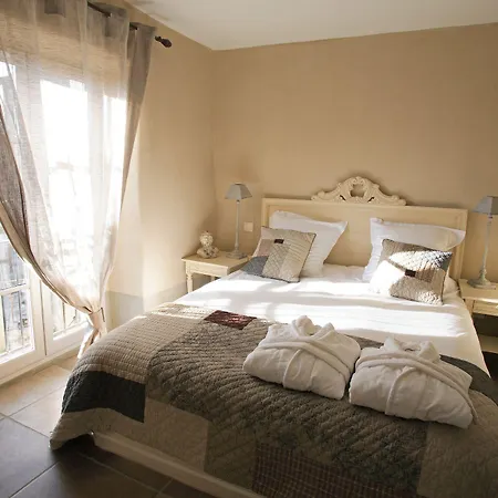 Le Couvent D'herepian - & Hotel